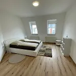 Schönes Mit Infrarot Sauna Und Balkon