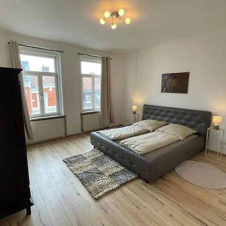 Schönes Mit Infrarot Sauna Und Balkon