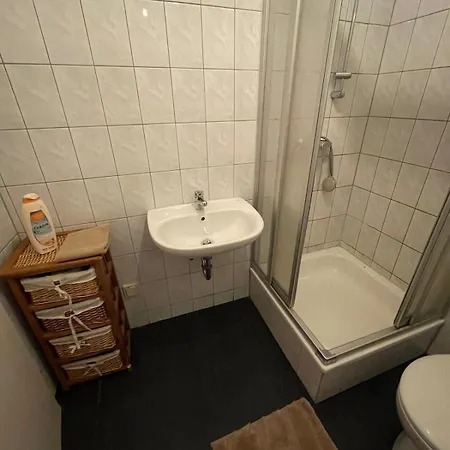 Апартаменты Schoenes Mit Infrarot Sauna Und Balkon 