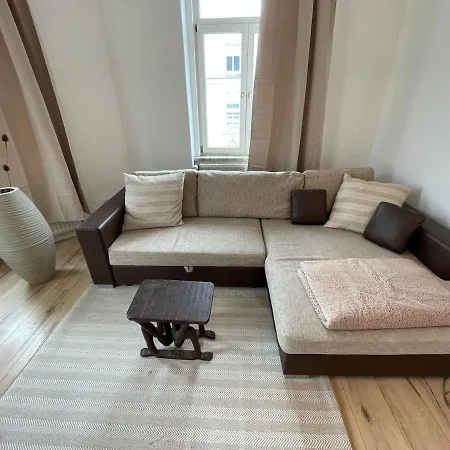 Schoenes Mit Infrarot Sauna Und Balkon 